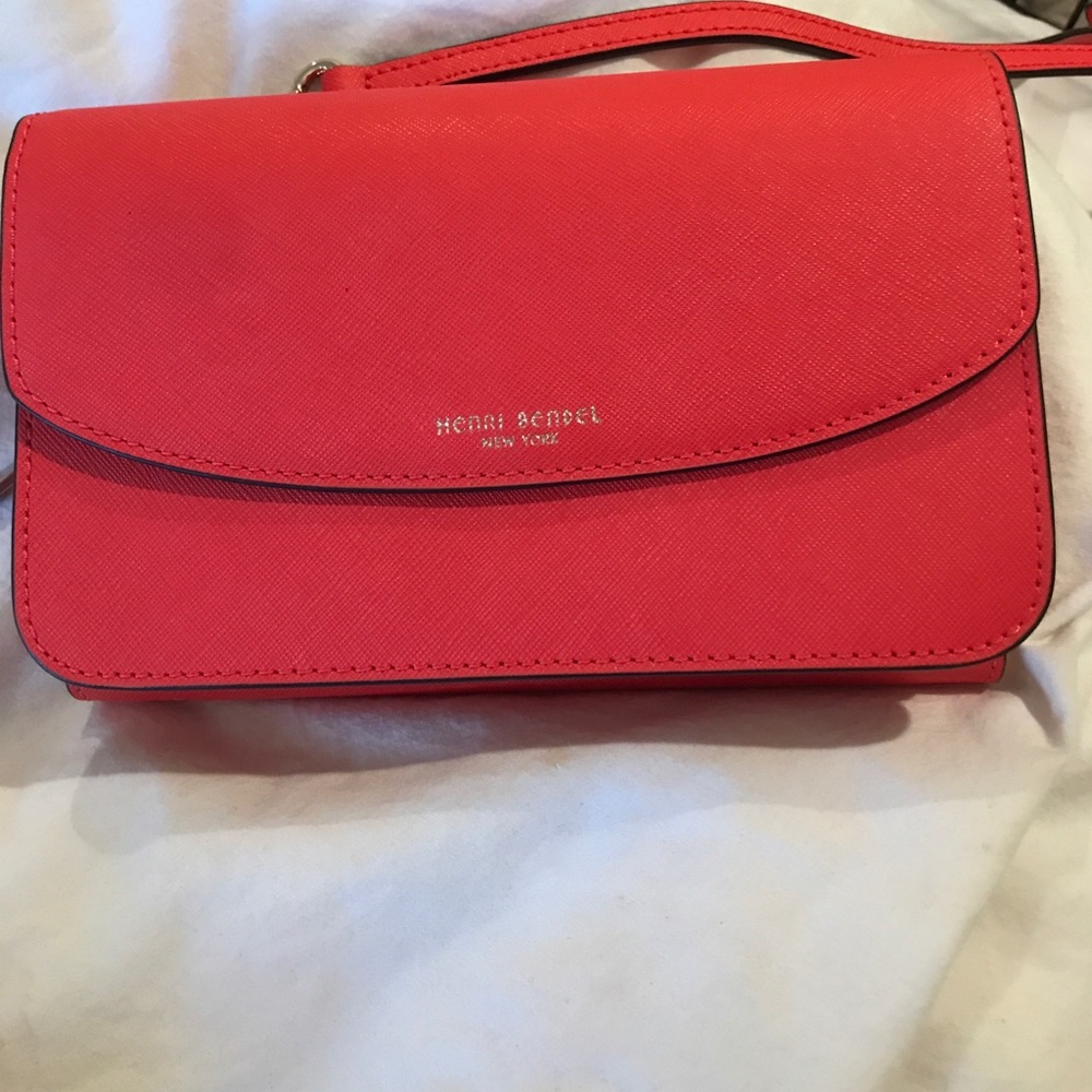 Henri Bendel 2 in 1 wallet crossbody